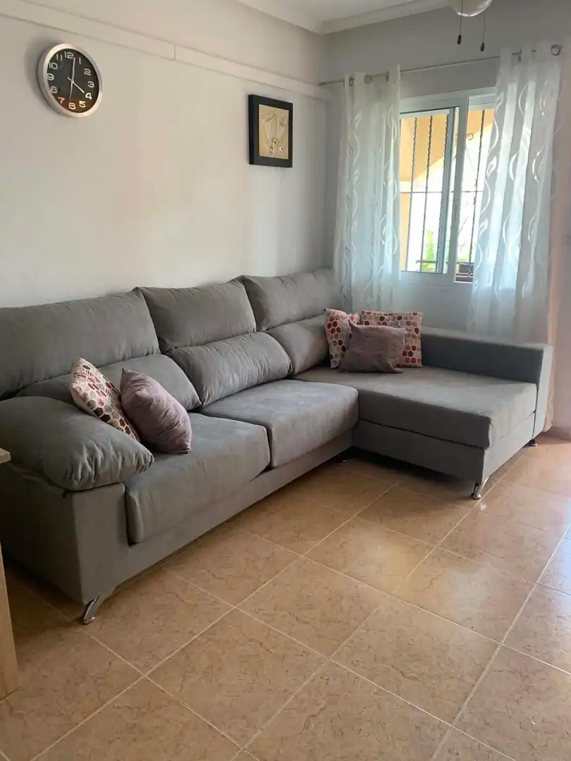 Sala d'estar de Casa o xalet en venda en Orihuela amb Aire condicionat, Calefacció i Jardí privat