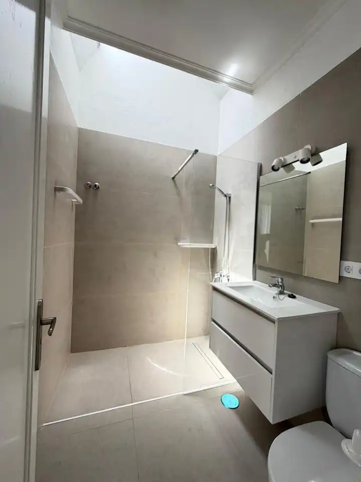 Baño de Casa o chalet de alquiler en San Bartolomé de Tirajana con Jardín privado, Terraza y Amueblado