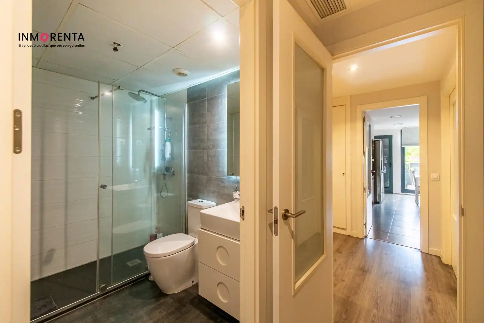Baño de Piso en venta en Getafe con Aire acondicionado, Calefacción y Terraza
