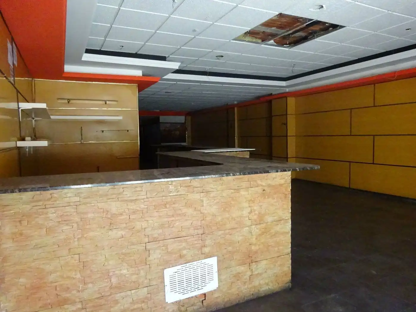 Local comercial en venta en El Poble Sec, imagen 4