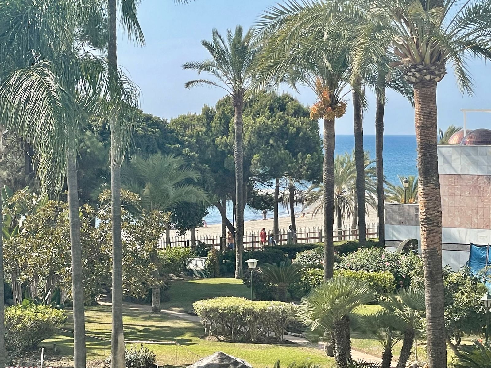 Vista exterior de Apartament en venda en Marbella amb Aire condicionat, Terrassa i Traster