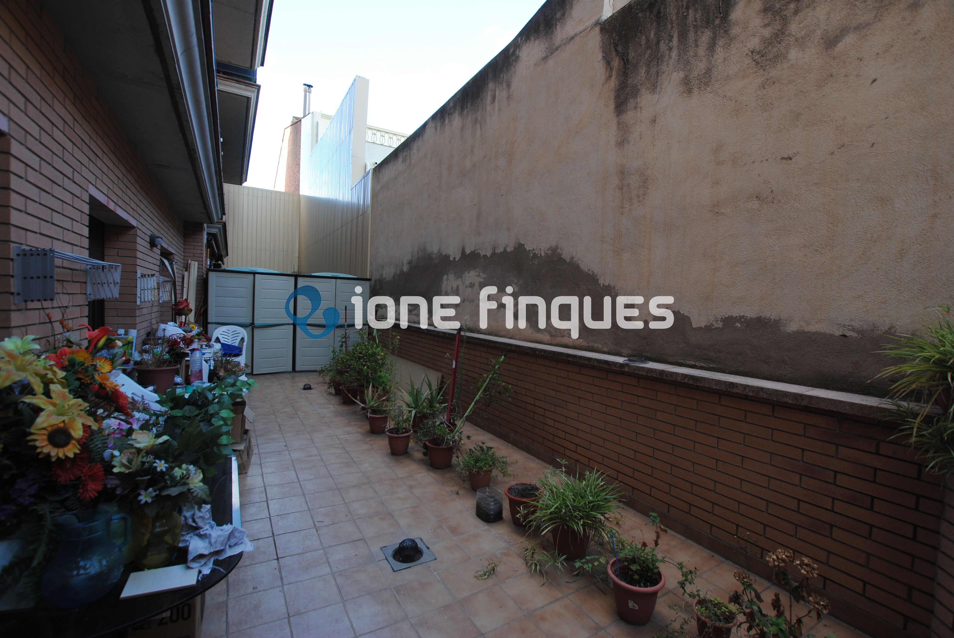 Terrassa de Pis en venda en Sabadell amb Calefacció, Terrassa i Internet