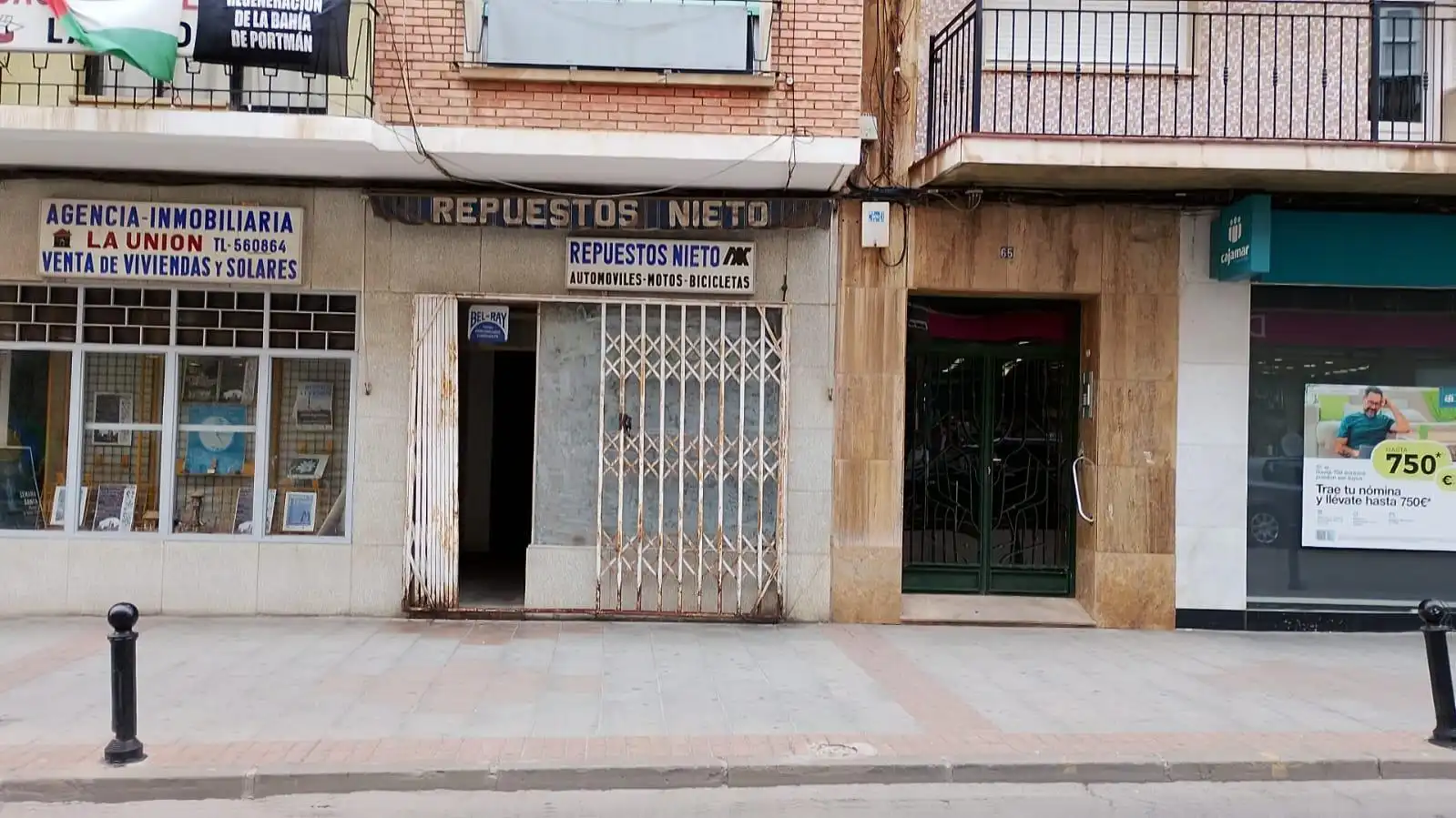 Local en venda en La Unión