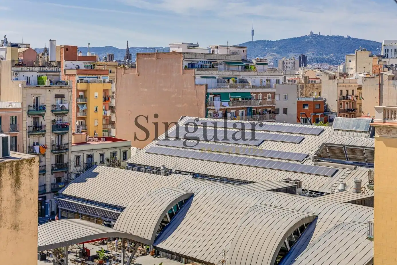 Vista exterior de Piso en venta en Barcelona con Aire acondicionado, Calefacción y Balcón