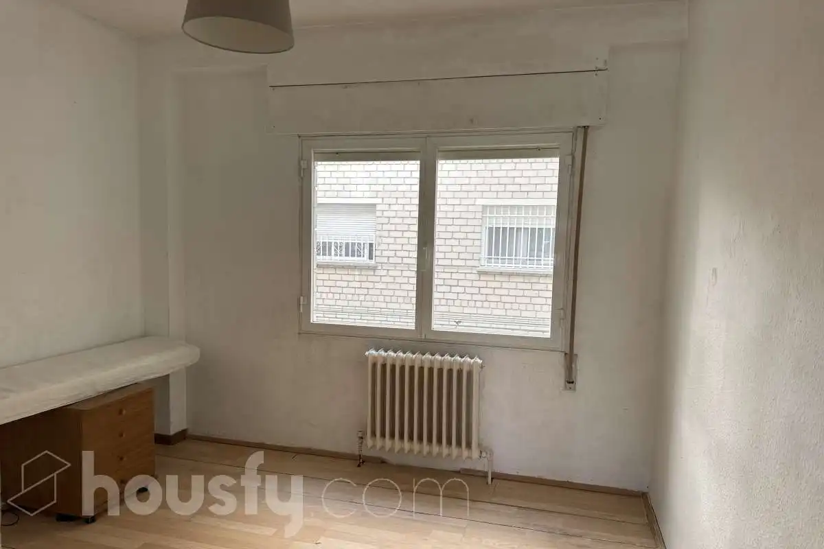 Habitación de Piso de alquiler en Torrejón de Ardoz con Calefacción, Parquet y Terraza