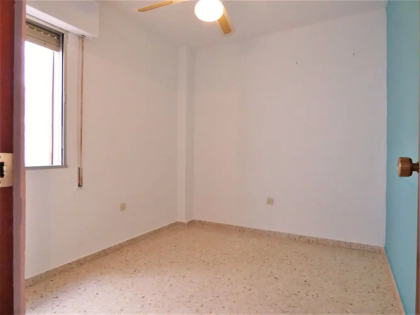 Flat for rent in Calle Pintor Hernández Homedes, Camposoto - Gallineras