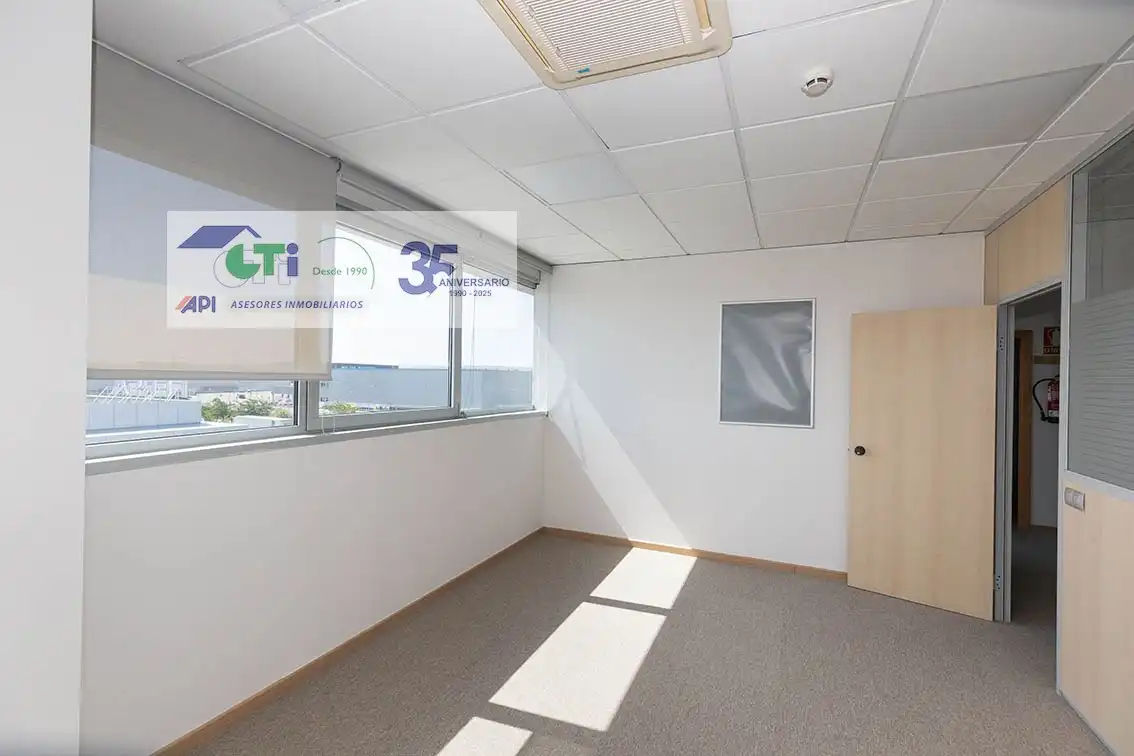 Office space to rent in C/Bari, imagen 29