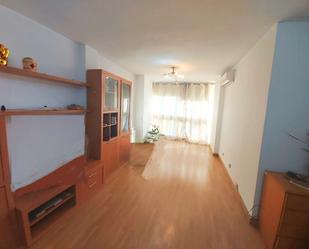 Living room of Flat for sale in Móstoles  with Air Conditioner, Heating and Oven