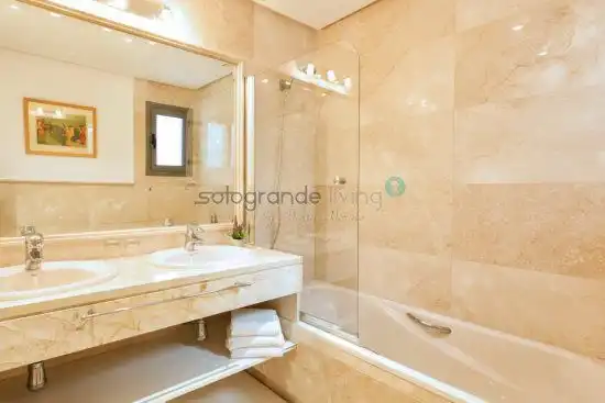 Apartament amb piscina de lloguer a Puerto de Sotogrande - La Marina, imagen 17