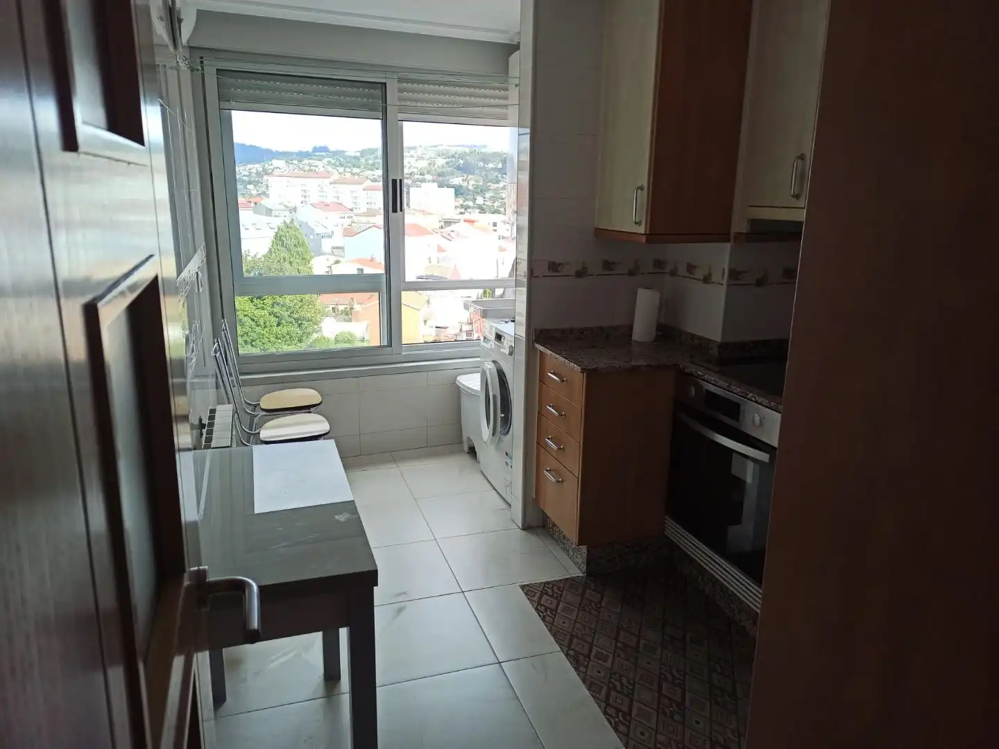 Kitchen of Apartments for rent in Vigo   with Heating, Parquet flooring and Storage room