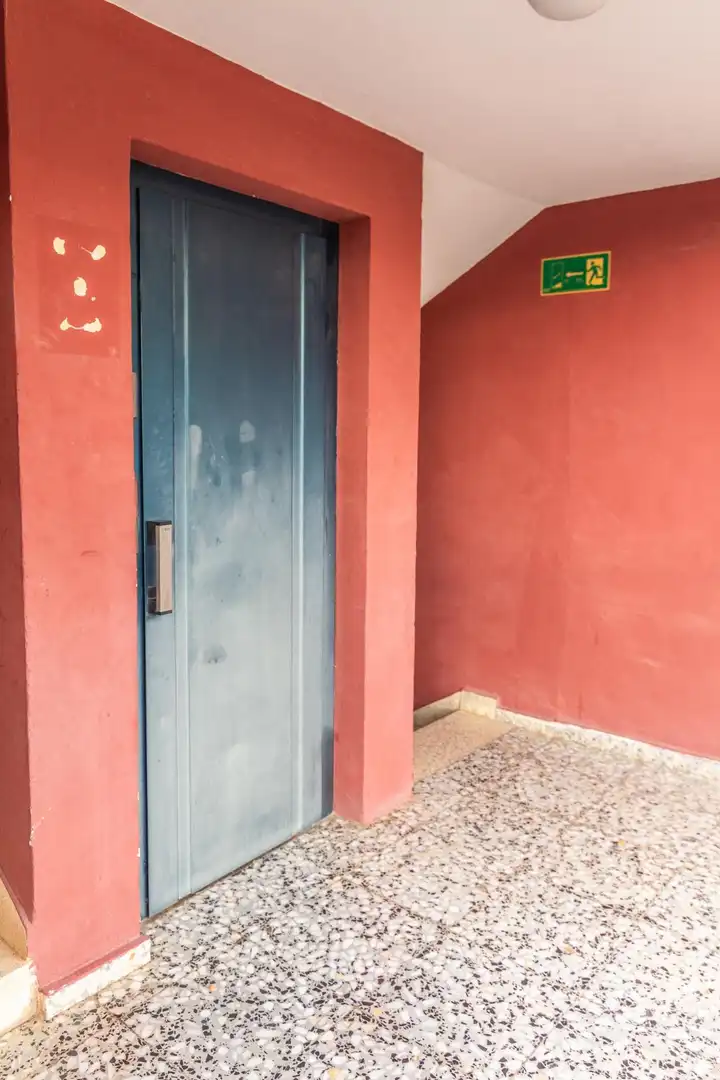 Apartament en venda en Benidorm amb Terrassa, Traster i Piscina comunitària