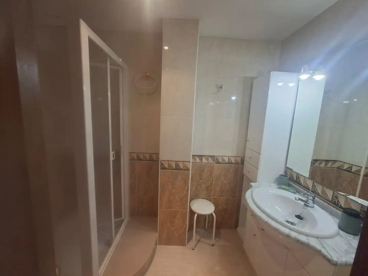 Badezimmer von Erdgeschoss zum Verkauf in Palafolls mit Klimaanlage, Heizung und Terrasse