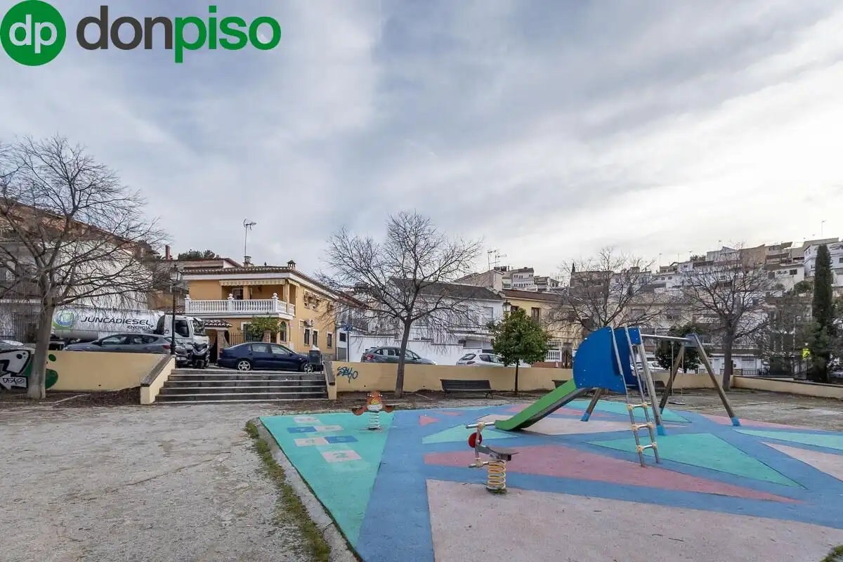 Exterior view of Houses for sale in Granada  with Air Conditioner, Heating and Terrace