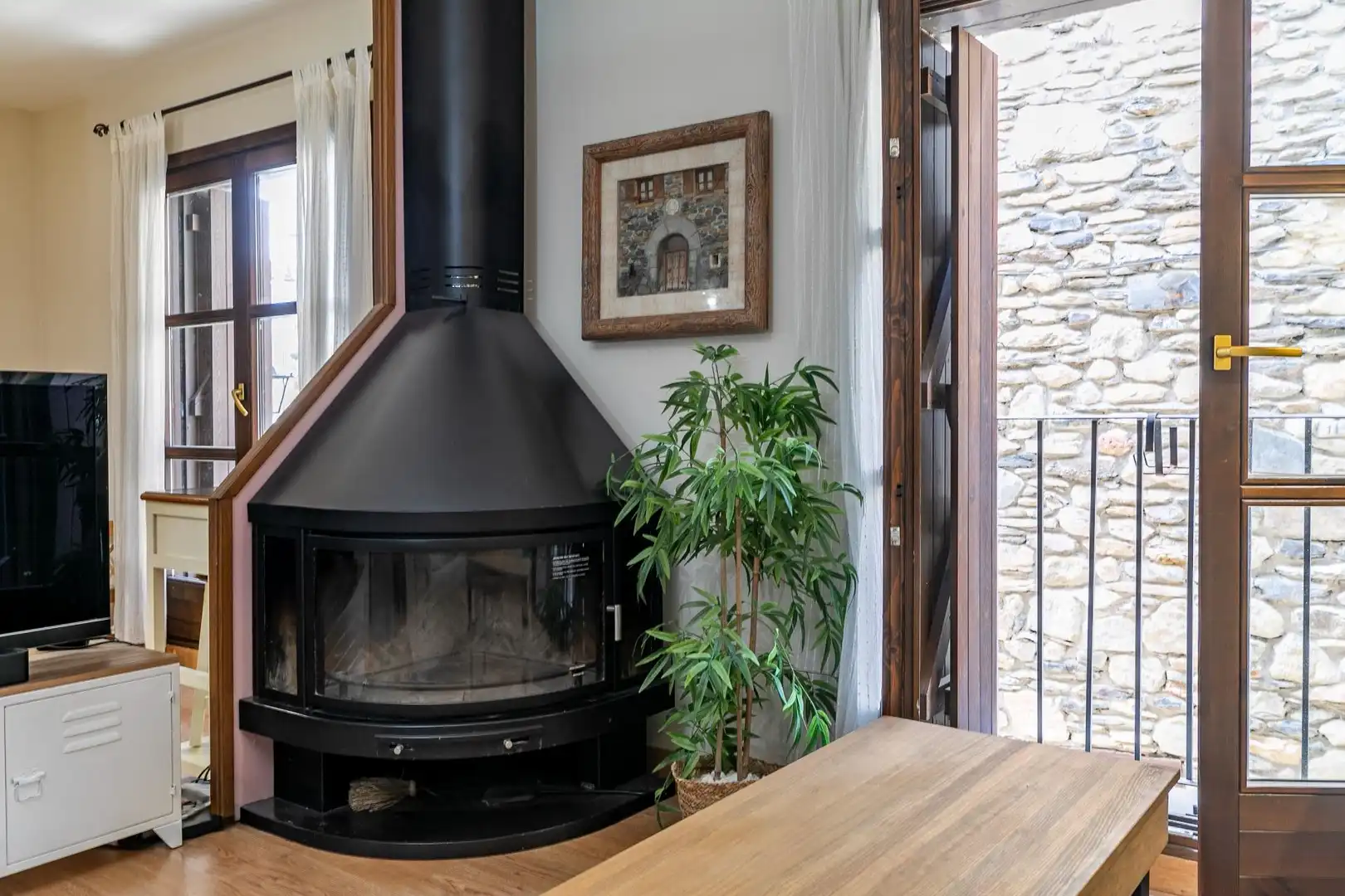 Country homes for sale in Sahún