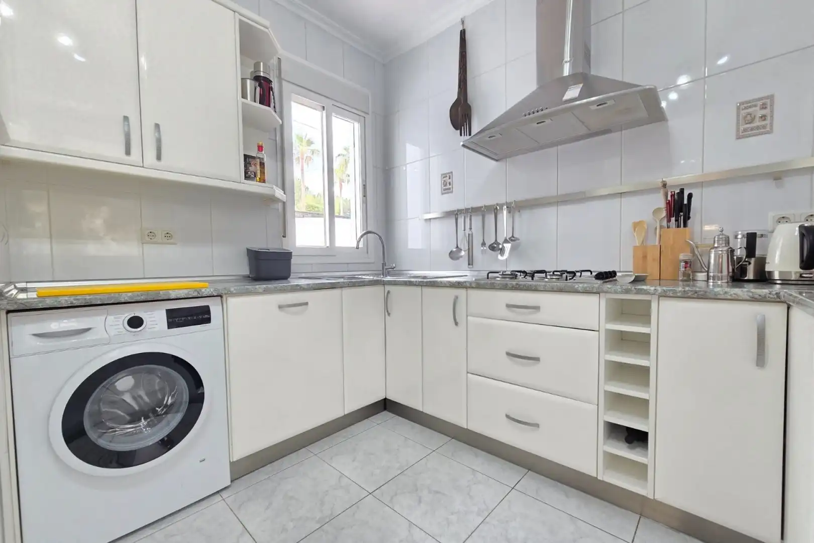 Cocina de Casa o chalet en venta en Altea con Aire acondicionado, Calefacción y Terraza