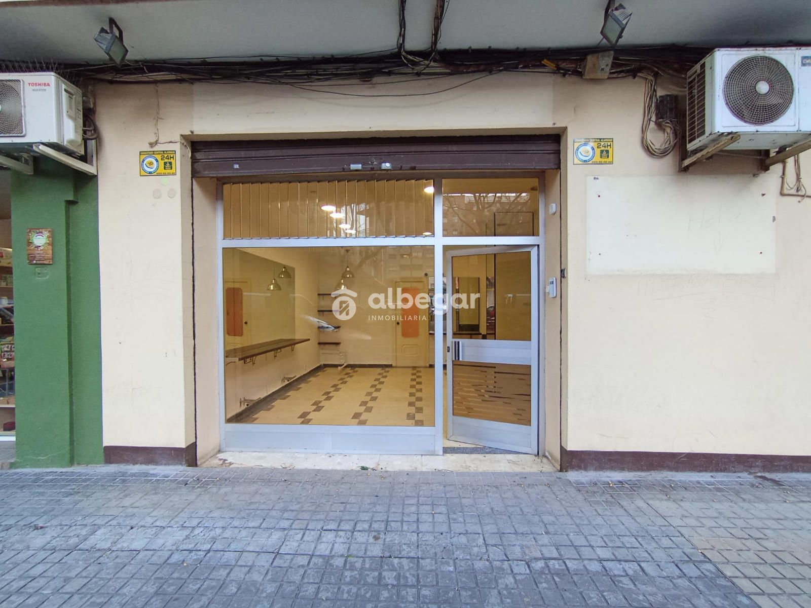 Geschaftsraum zur Miete in Santiago Suarez Santi, La Creu Coberta