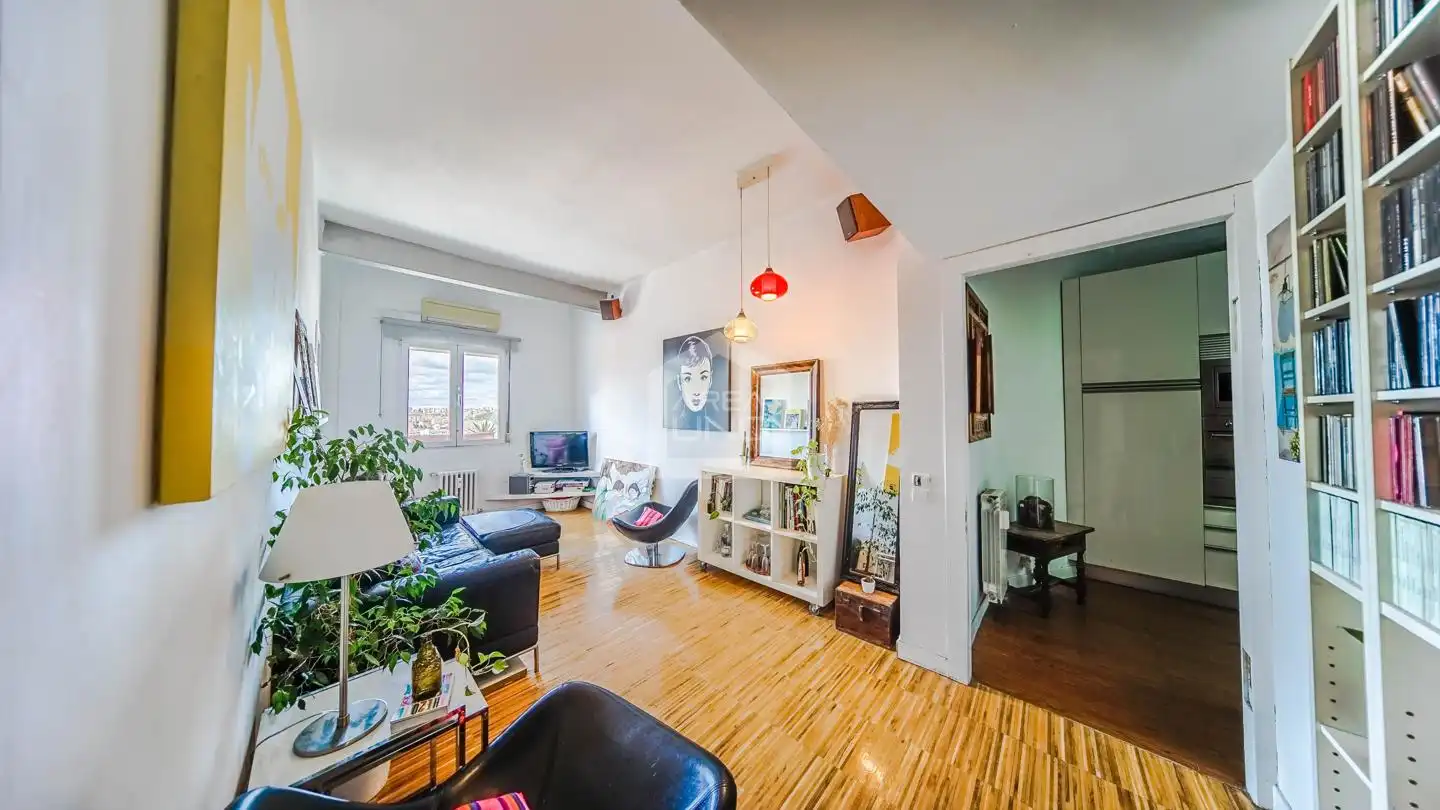 Sala de estar de Piso en venta en Madrid con Calefacción y Parquet