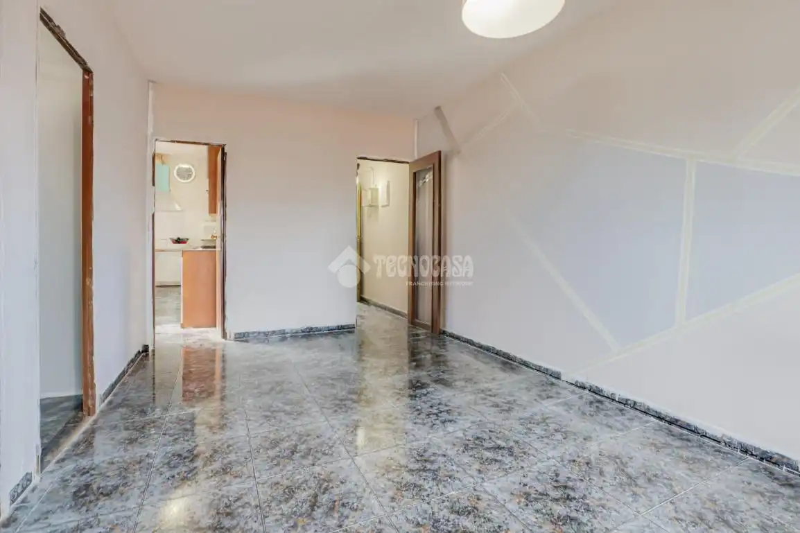 Piso en venta en L'Hospitalet de Llobregat con Aire acondicionado y Calefacción