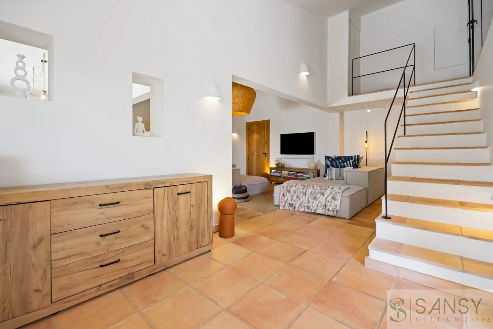 Detached house with pool for sale in El Montgó, imagen 5
