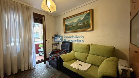 Foto 4 de Piso en venta en Centro - Ariz - Uribarri, Basauri