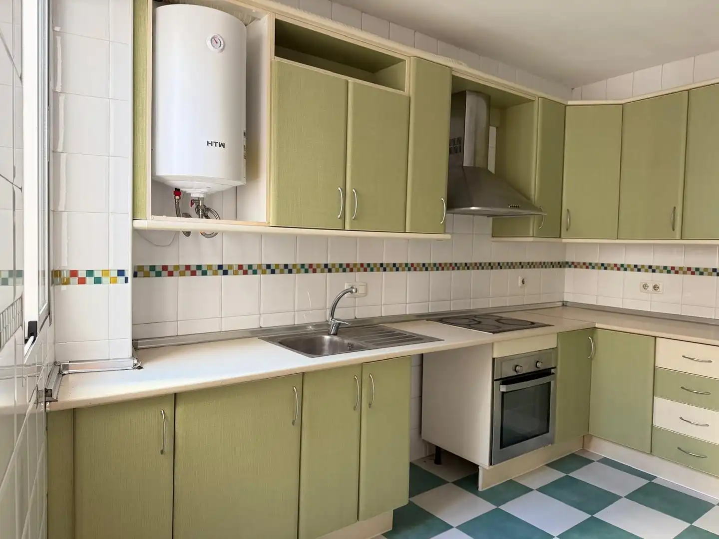 Piso con terraza en venta en Archidona, imagen 3