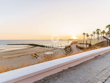 Appartamento con balcone in vendita a Asdrúbal - Bahía Blanca