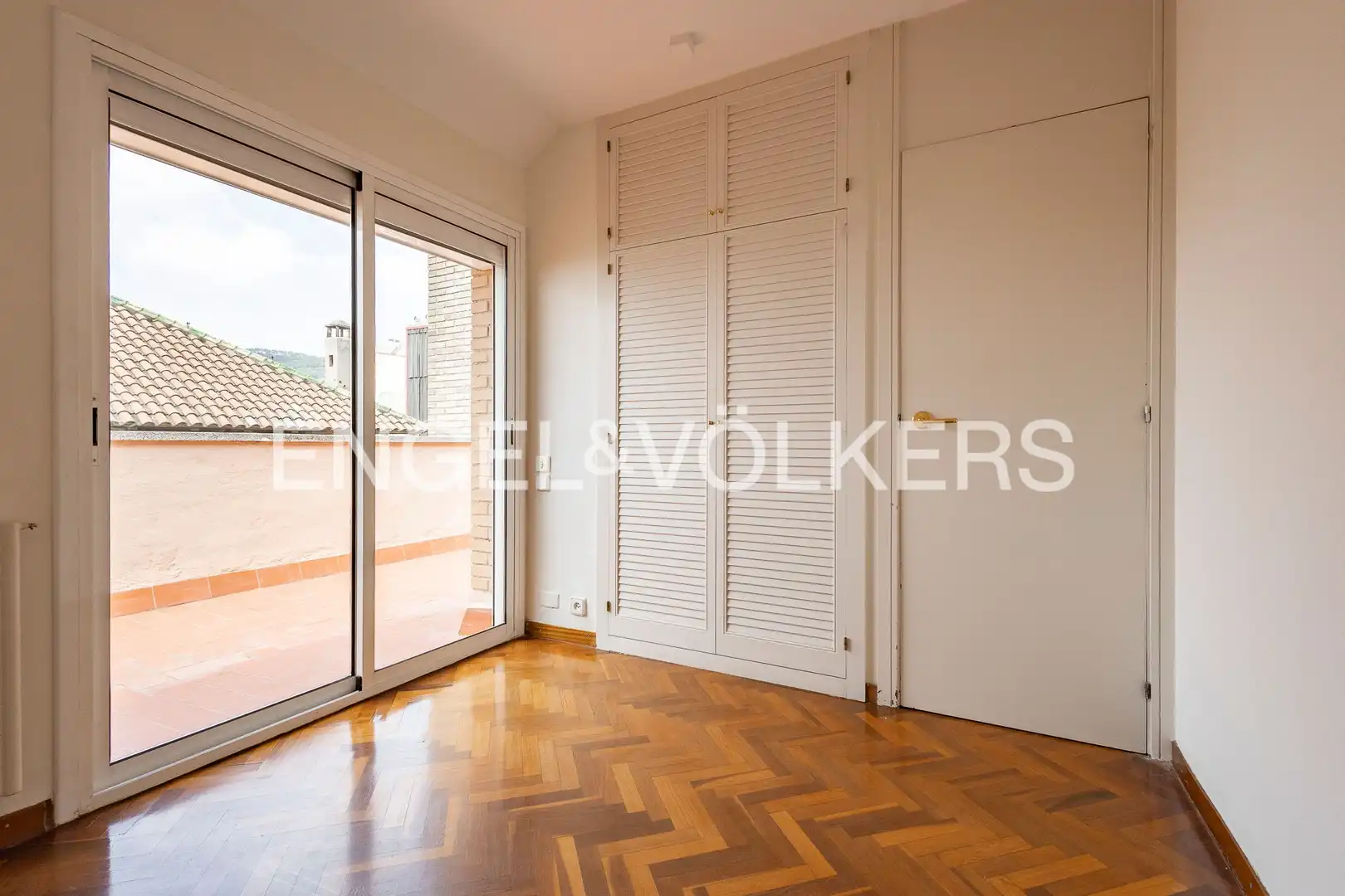 Habitación de Ático de alquiler en Barcelona con Aire acondicionado, Calefacción y Parquet