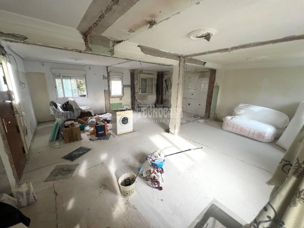 Piso en venta en Cuatro Caminos