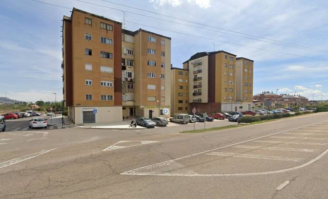 Garaje en Venta en Villamuriel de Cerrato