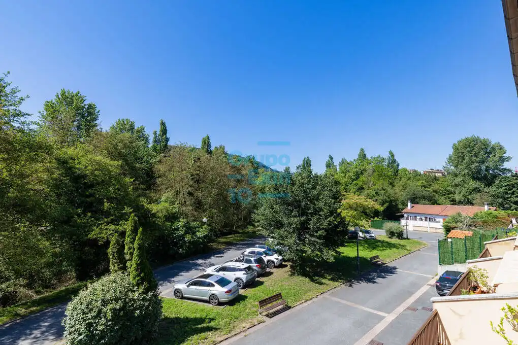 Parking of Detached homes for sale in Irun   with Heating