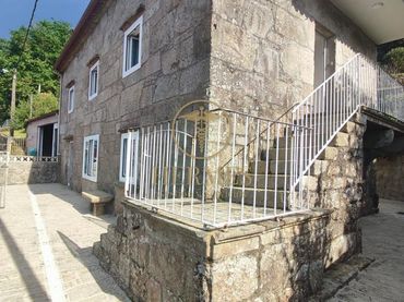 Haus mit Balkon zum Verkauf in Cotobade