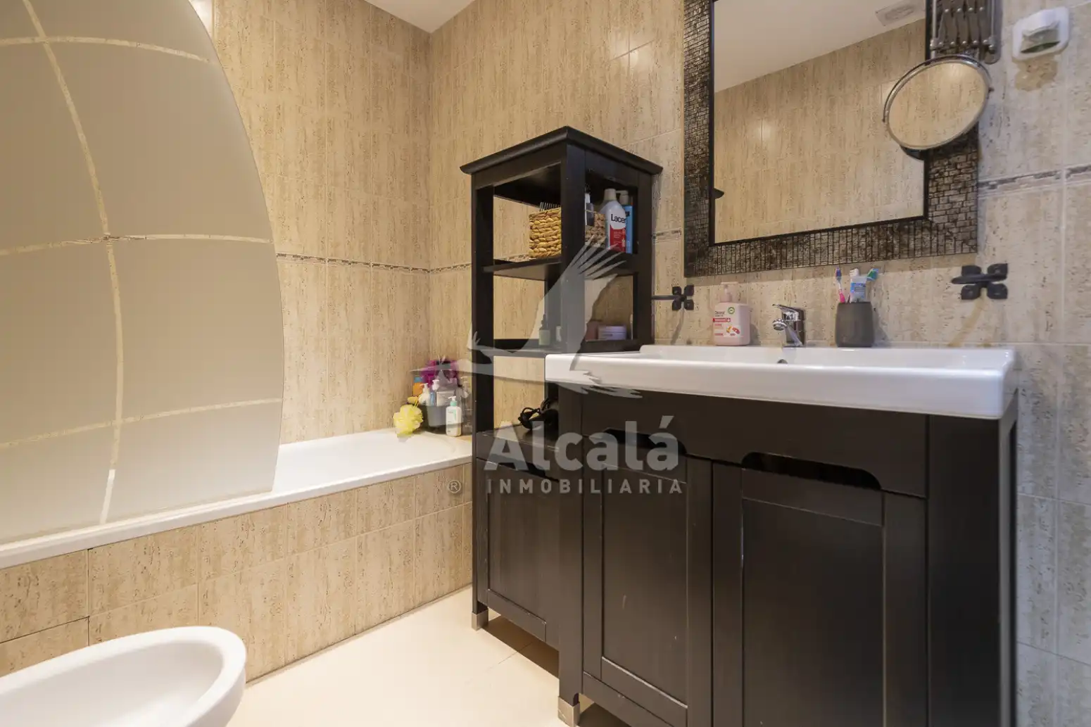 Bathroom of Flat for sale in Torrejón de Ardoz  with Heating, Terrace and Storage room