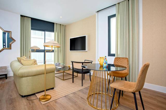 Piso en Alquiler en N/A en Triana Casco Antiguo