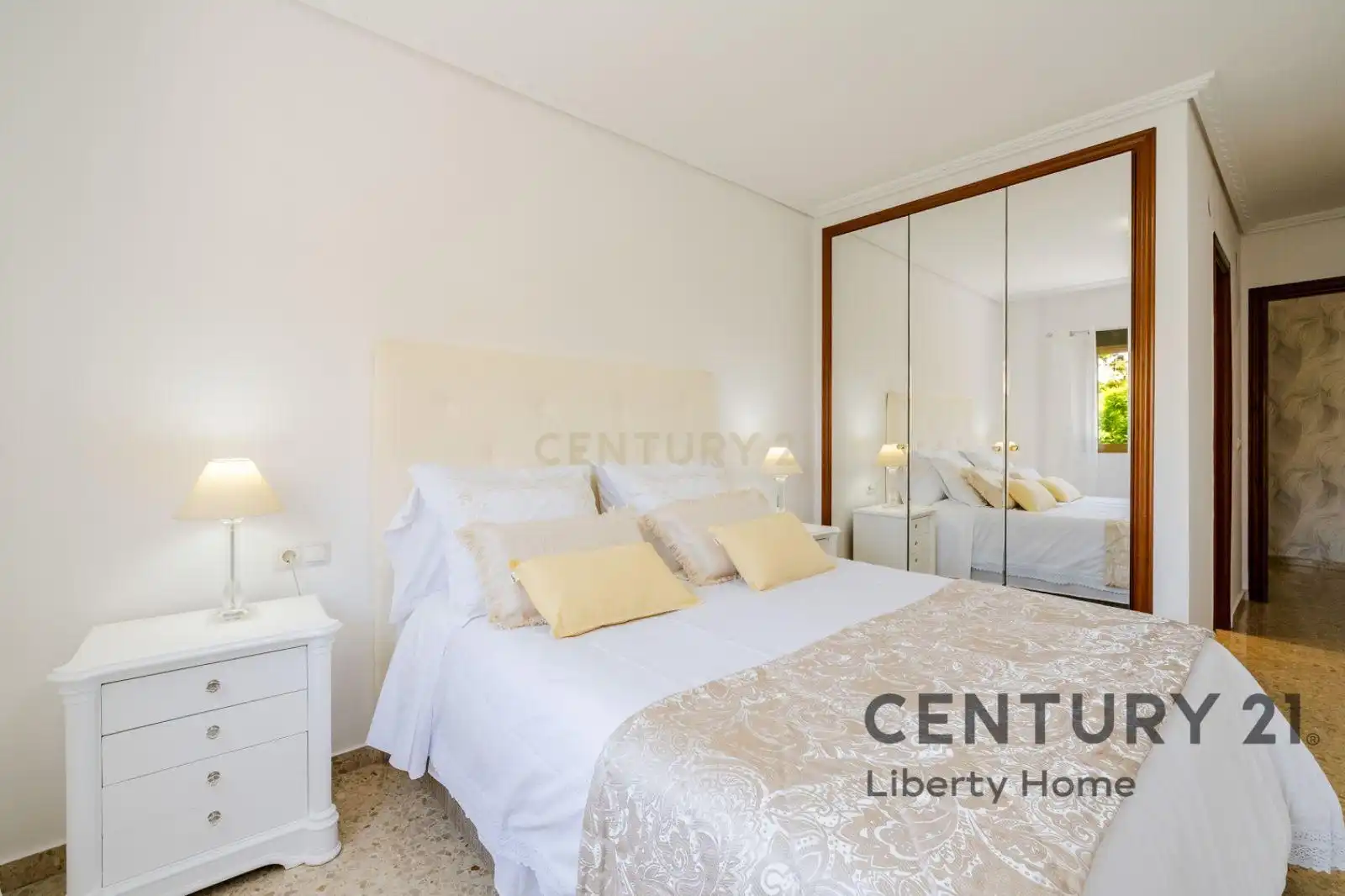 Apartamento en venta en Carrer del Doctor Marañón, 12, València, Spain, 10, Favara
