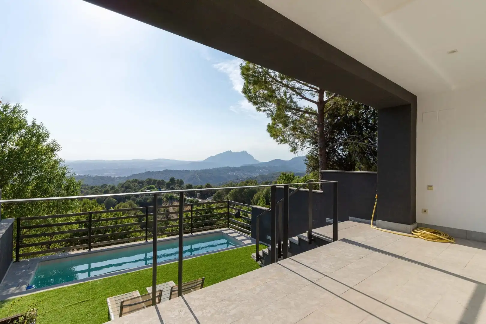 Terraza de Casa o chalet en venta en Ullastrell con Aire acondicionado, Calefacción y Jardín privado