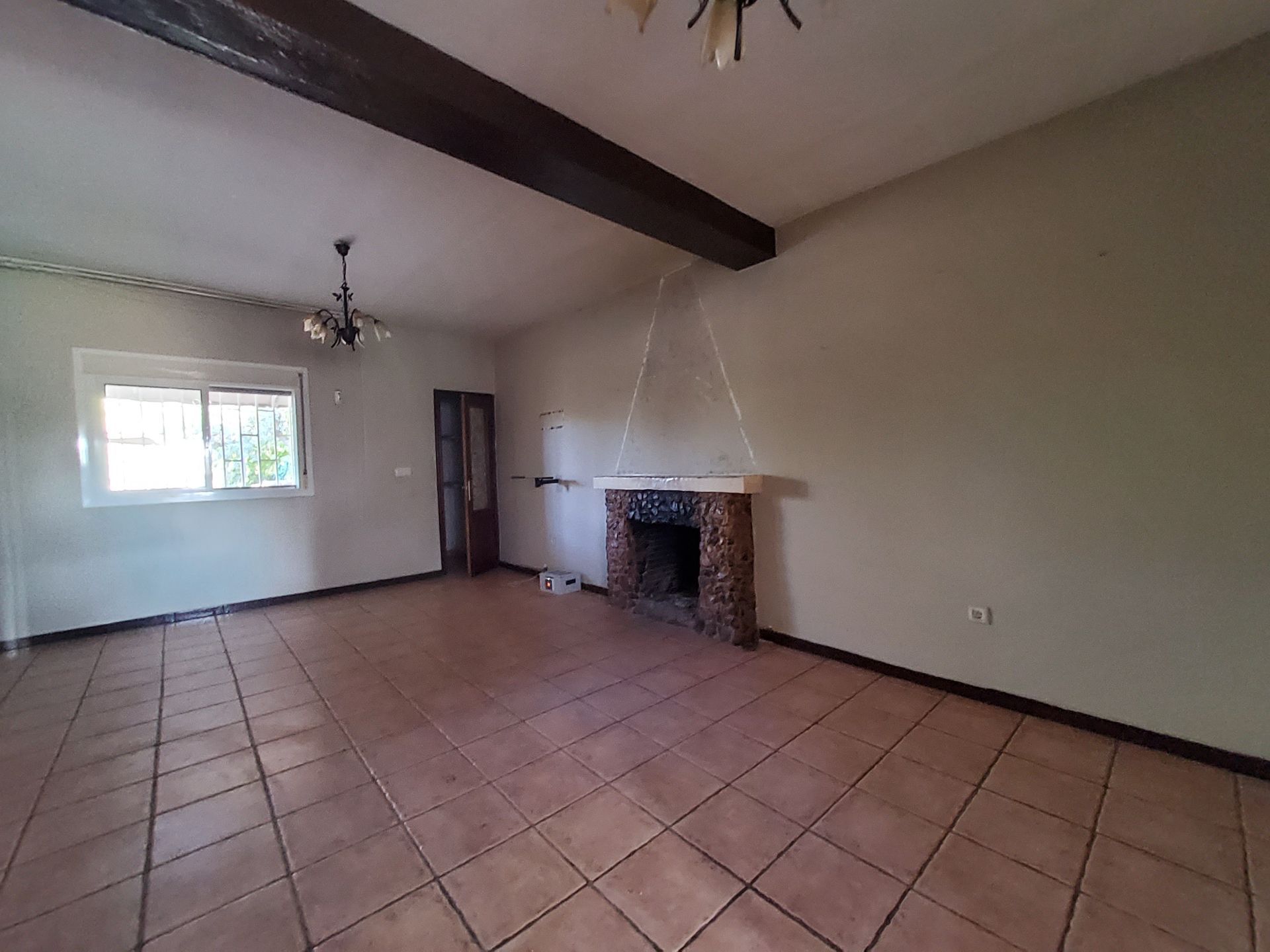 Sala d'estar de Finca rústica en venda en Guadalcázar amb Aire condicionat, Jardí privat i Traster