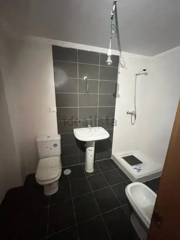 Bany de Pis en venda en Puertollano amb Calefacció i Parquet
