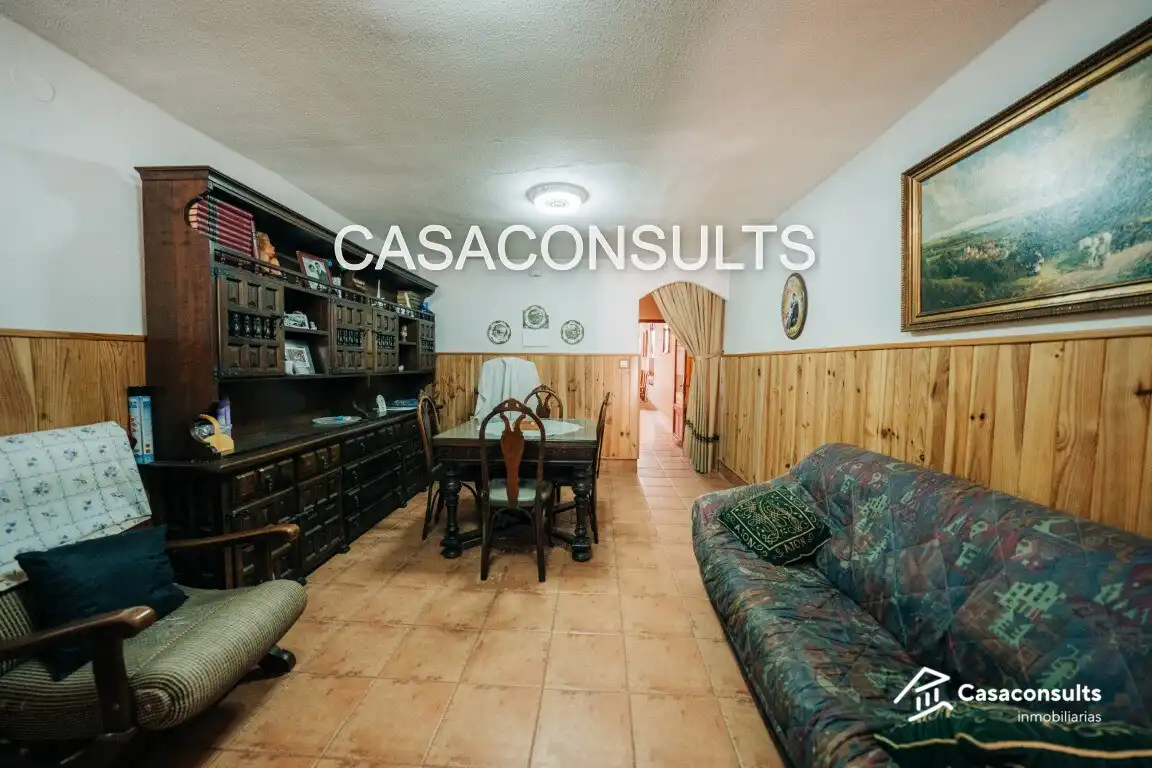 Casa con terraza en venta en Carrer de Cervantes, imagen 6