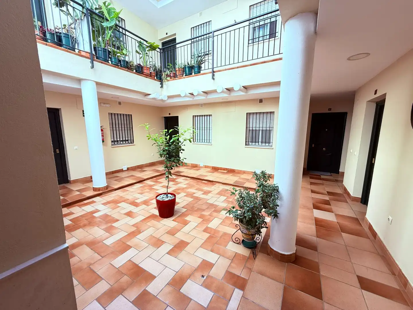 Flat for rent in Dos Hermanas  with Furnished