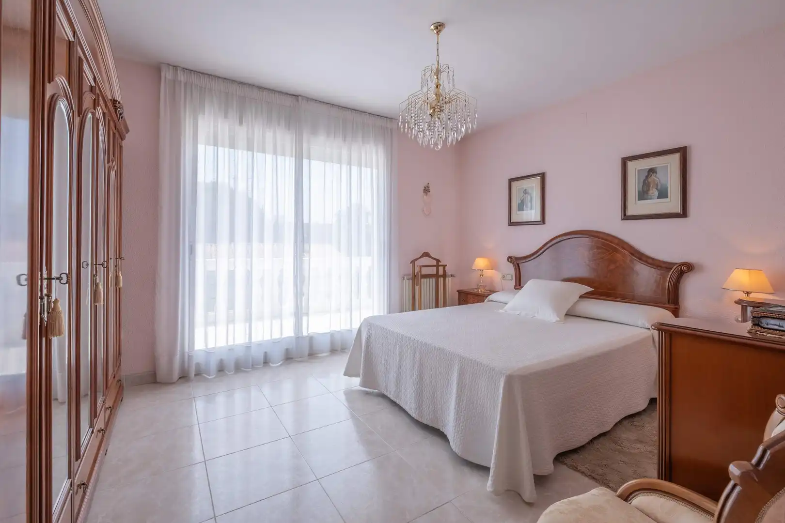 Dormitori de Casa o xalet en venda en Salou amb Aire condicionat, Calefacció i Jardí privat