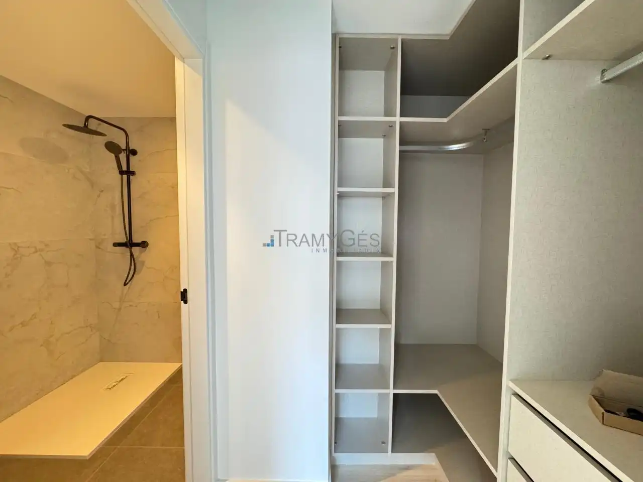 Piso con ascensor en venta en SANJURJO BADIA, imagen 10