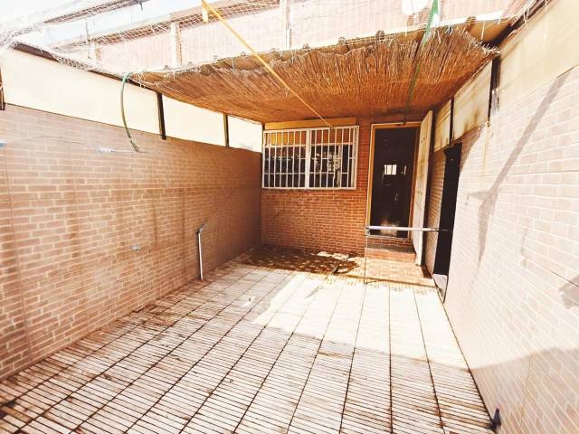 Casa-chalet en Venta en Carrer Reixac en El Besós i el Maresme