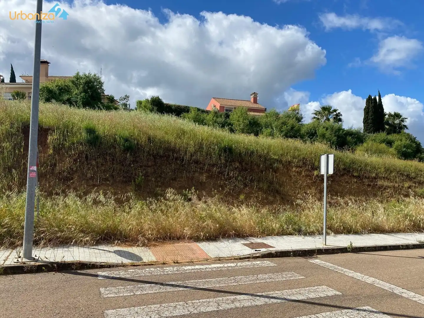 Terreny residencial en venda a Carretera de Sevilla - Los Montitos