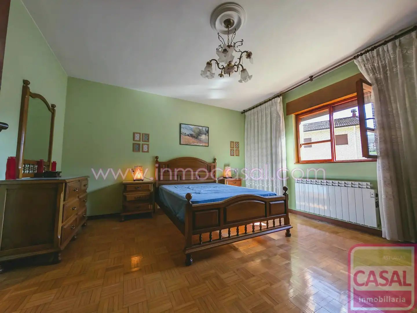 Schlafzimmer von Wohnung zum Verkauf in Aller mit Heizung, Abstellraum und Möbliert