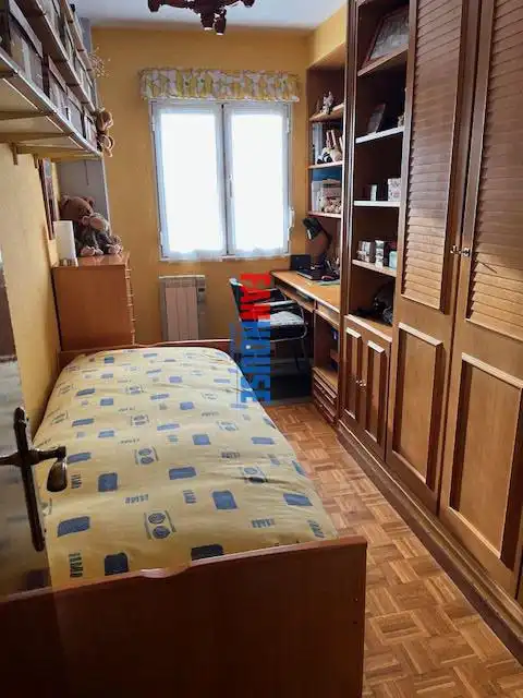 Habitación de Piso en venta en Gijón  con Calefacción y Trastero
