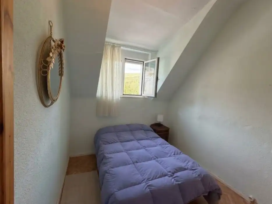 Habitación de Casa adosada en venta en Matallana de Torío, León