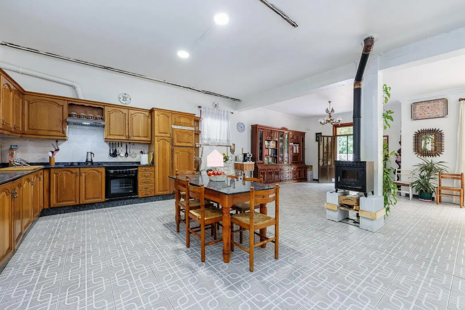 Cocina de Casa o chalet en venta en Gondomar con Calefacción, Jardín privado y Trastero