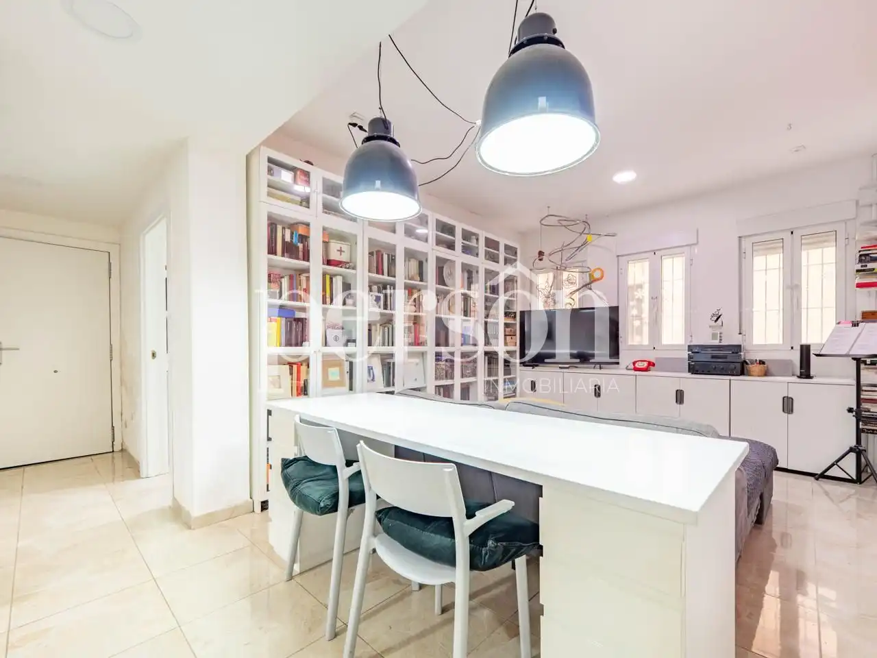 Cocina de Planta baja en venta en Valencia con Aire acondicionado, Amueblado y Internet