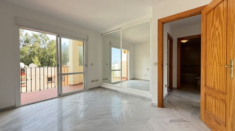 Foto 4 de Dúplex en venta en Zona de Punta Plata, Estepona