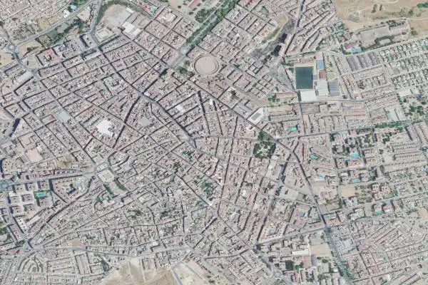 Piso en venta en Linares